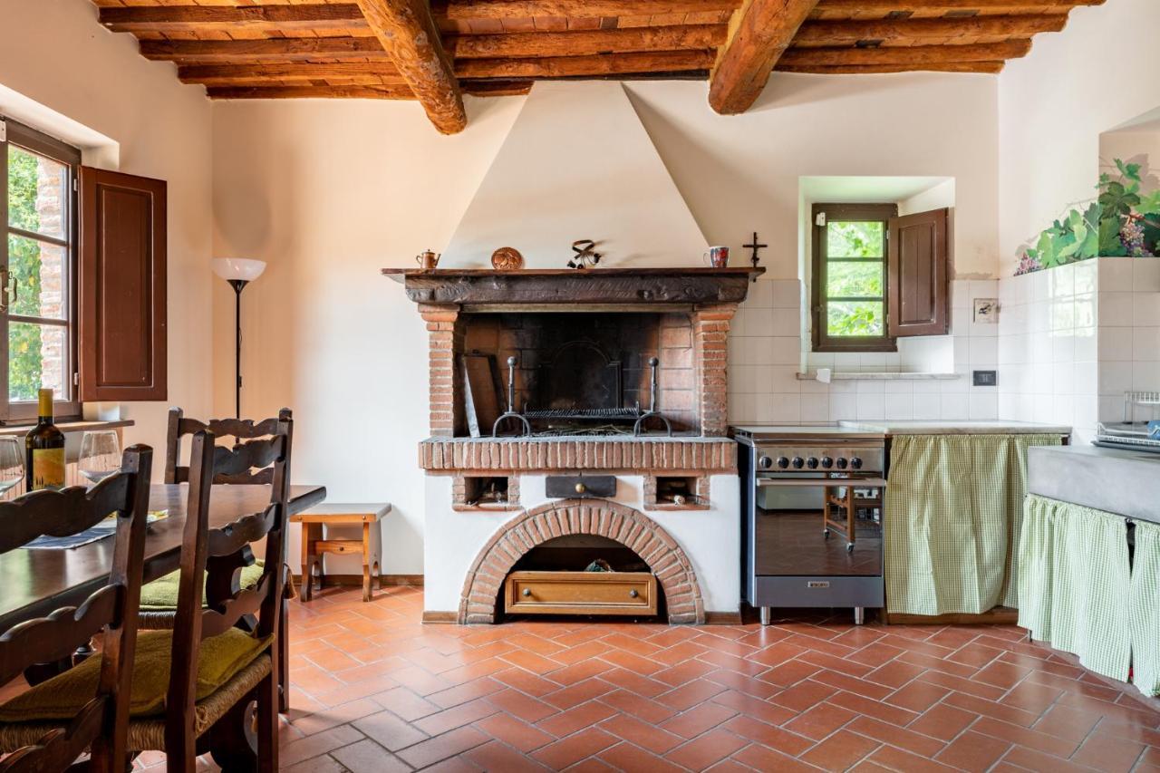 Вилла La Casina Di Elisa Монтекарло Экстерьер фото