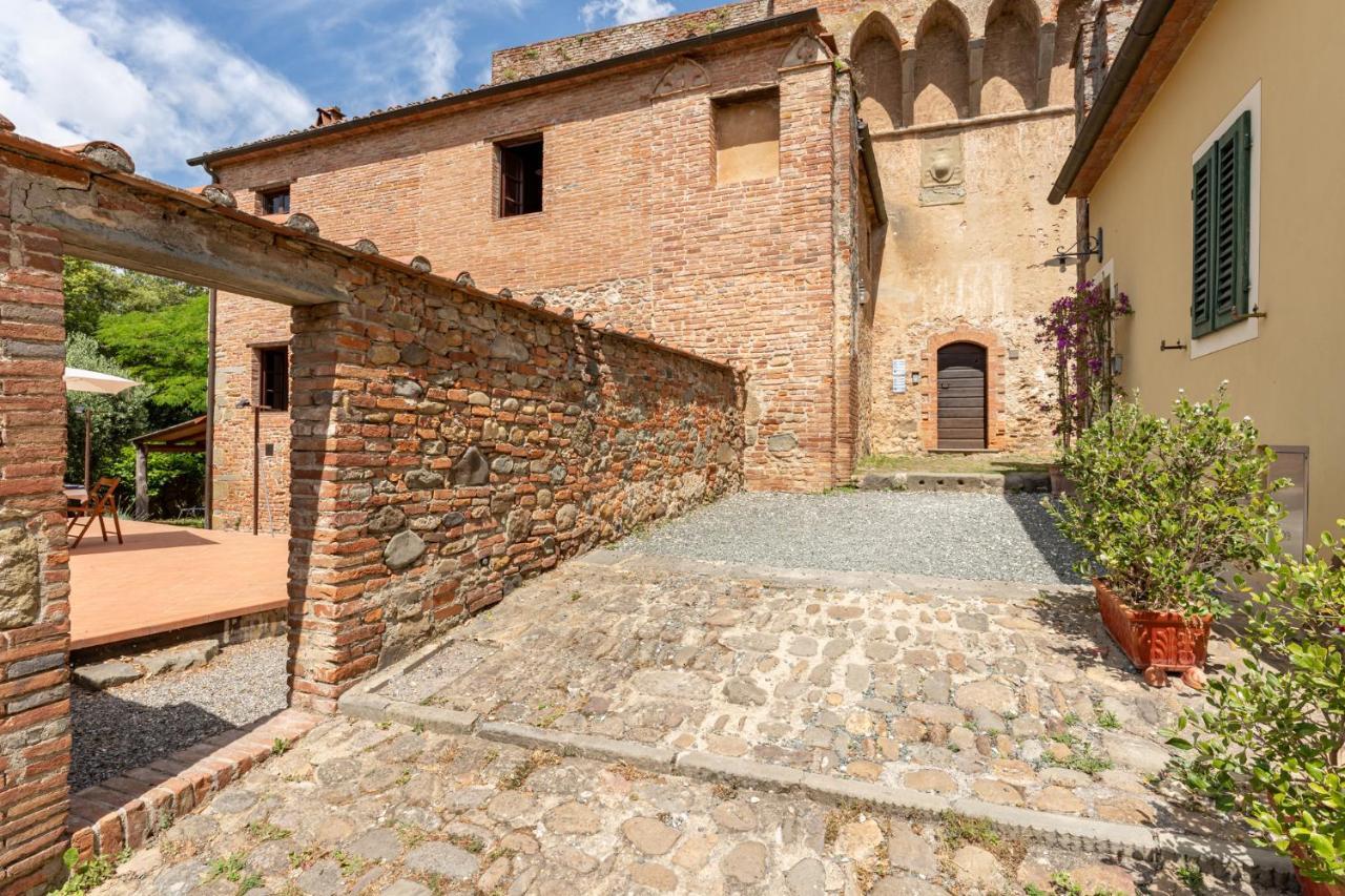 Вилла La Casina Di Elisa Монтекарло Экстерьер фото
